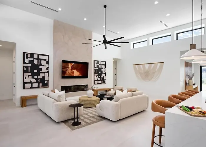 Luxe - Solstice Retreat - Heated Pools - 2 Homes