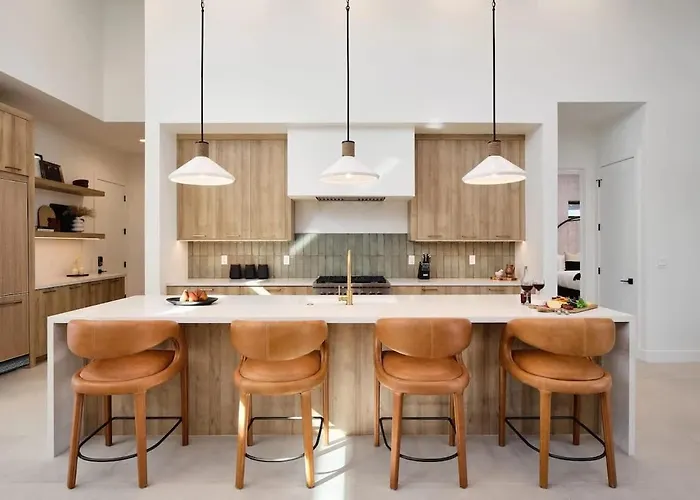Holiday home Luxe - Solstice Retreat - Heated Pools - 2 Homes