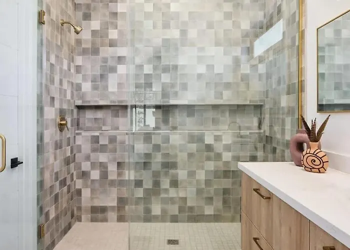 Luxe - Solstice Retreat - Heated Pools - 2 Homes *