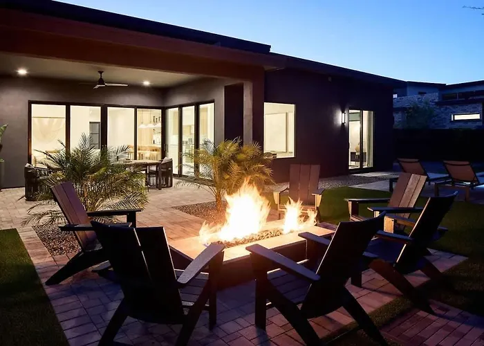Luxe - Solstice Retreat - Heated Pools - 2 Homes Scottsdale