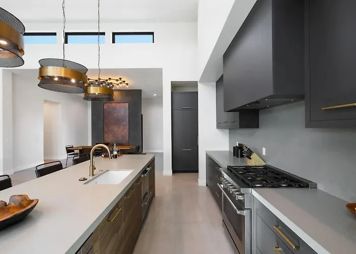 Luxe - Solstice Retreat - Heated Pools - 2 Homes * Scottsdale