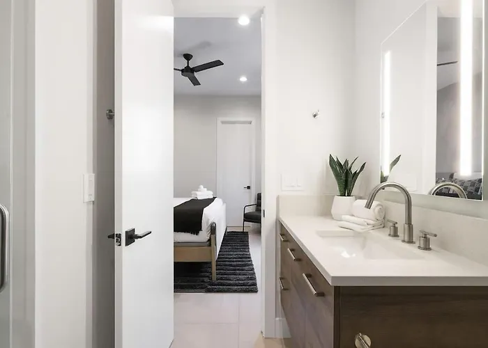 Holiday home Luxe - Solstice Retreat - Heated Pools - 2 Homes *