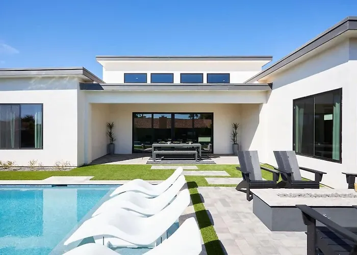 Luxe - Solstice Retreat - Heated Pools - 2 Homes * Scottsdale